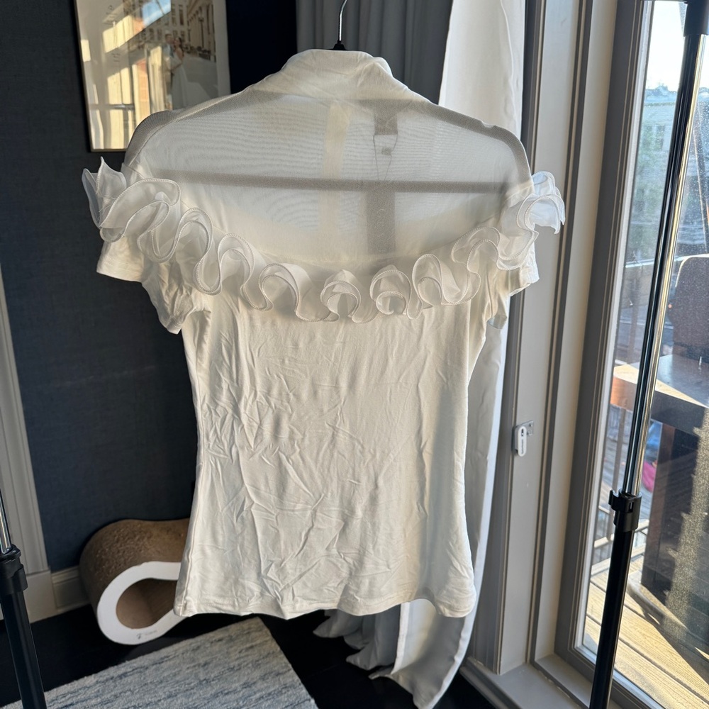 Elegant White Ruffled Women's Top